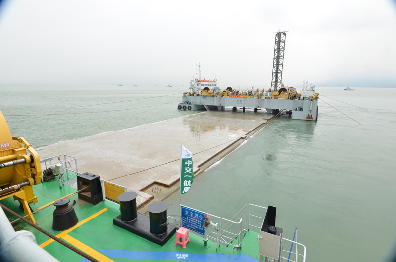E11 Immersed Tube Tunnel Successfully Installed for HZMB project