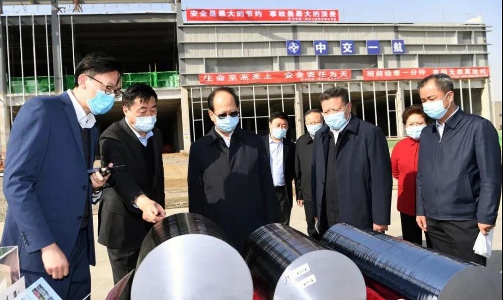 内蒙古自治区党委书记、人大常委会主任石泰峰到一航局项目调研指导